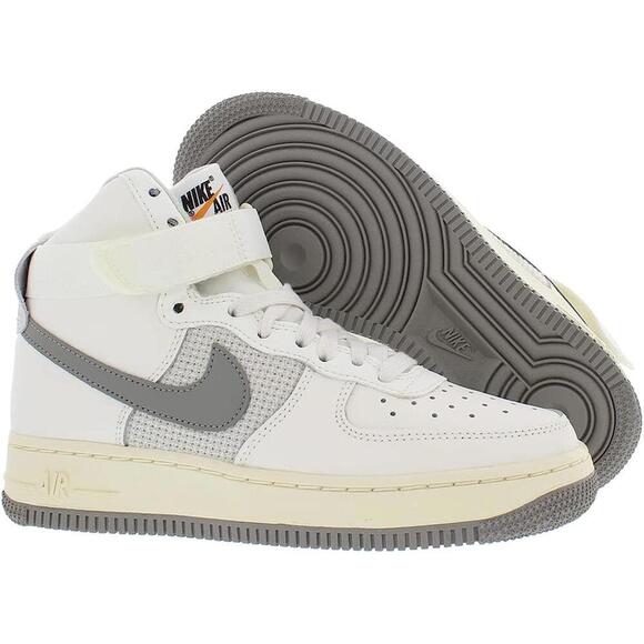 Nike Big Kid Air Force 1 High Le Gs Basketball Shoes Size 7Y - Picture 2 of 4